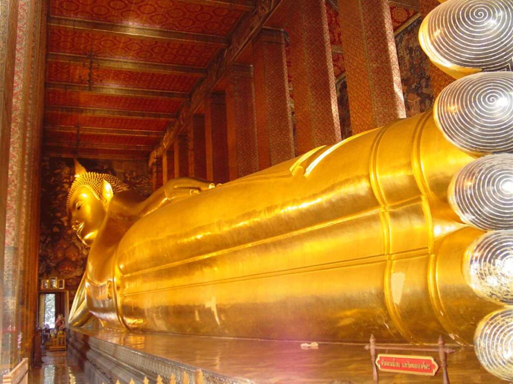 Wat Pho Buddha sdraiato